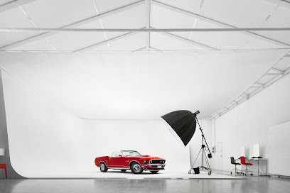 The Spaze - Noleggio Studio Fotografico e Sala di Posa con Limbo
