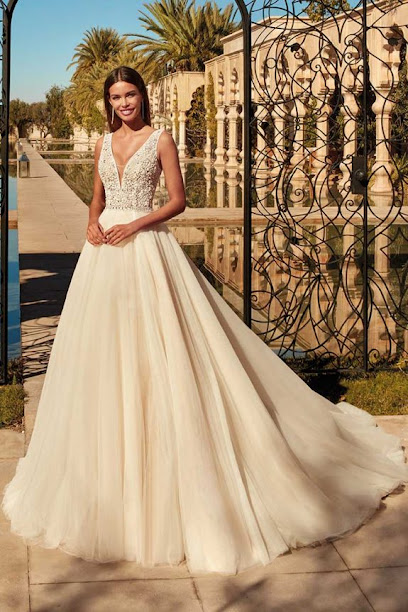 Imperia Abiti da Sposa, Sposo e Cerimonia