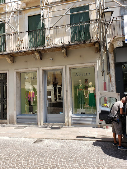 Amelia Vicenza
