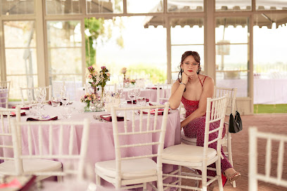 WeWeddings the wedding tailored for you