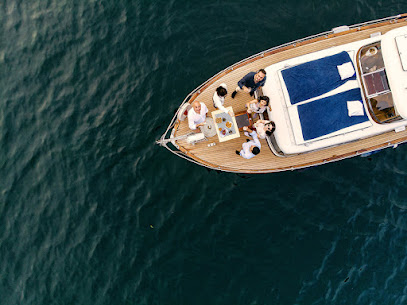 Lake Como Boats