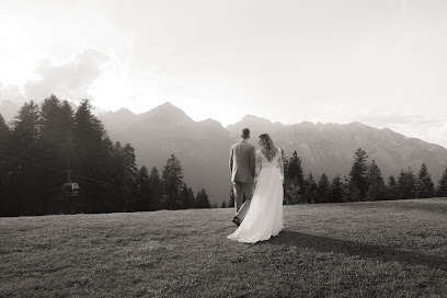 Etherna | Weddings & Elopements