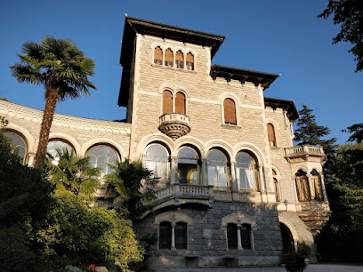Villa Ex Magni Rizzoli - Canzo